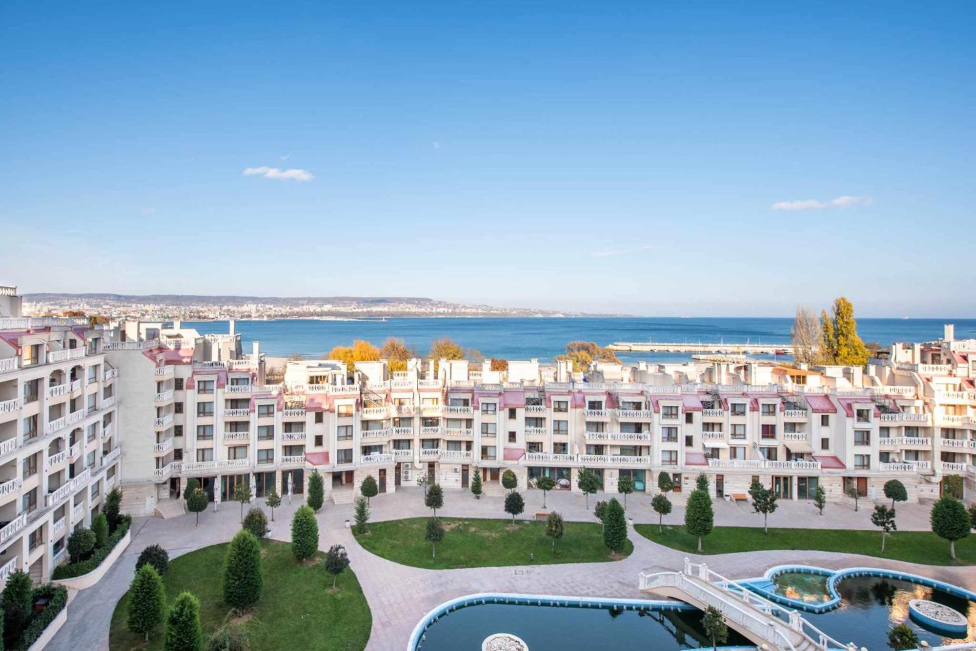 Azur Del Mar Seaview Apartment Varna Exterior photo